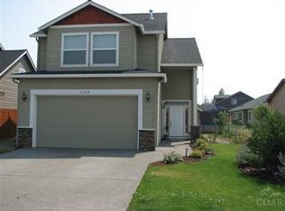 1300 NW 17th St, Redmond, OR 97756
