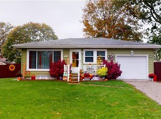 411 N Maple St, Maroa, IL 61756