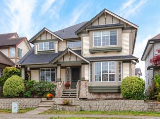 18416 68th Ave, Surrey, BC V3S9C1