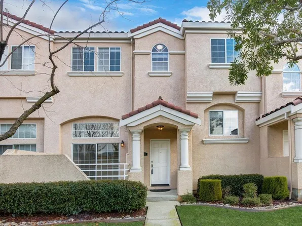 7011 Silver Brook Ct, San Jose, CA 95120