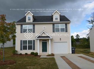 6313 Derita Woods Ct, Charlotte, NC 28269