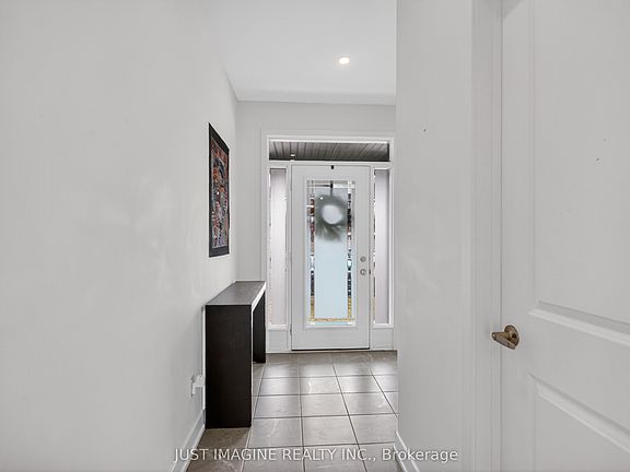 5th image of 311 Ibanez Walk