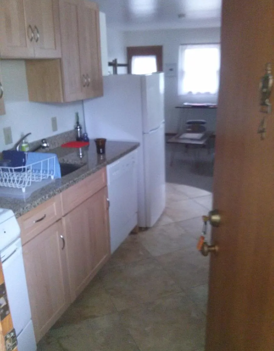 Studio, 400 sqft, $1,150 — Photo 1