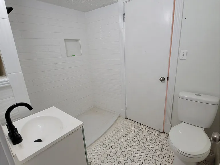 4066 Wares Ferry Rd — Photo 10