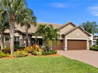 605 SE Monteiro Dr, Port Saint Lucie, FL 34984