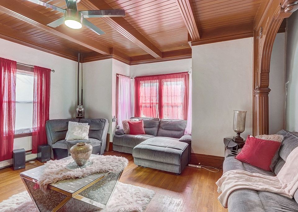 72 Newhall St, Lynn, MA 01902 Zillow