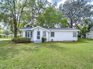 5313 11th St, Zephyrhills, FL 33542