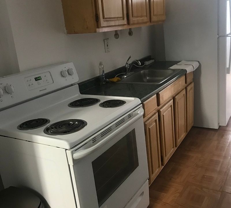 2nd image of 408 E 64th St APT 1A