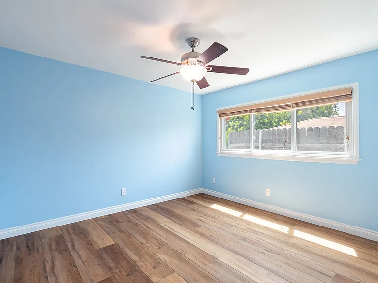1315 Arroyo Dr — Photo 18