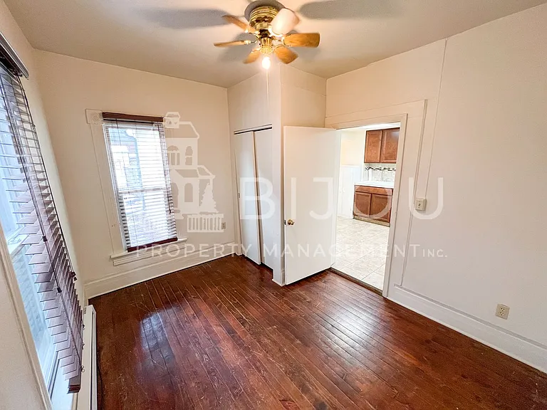 523 E Kiowa St — Photo 6