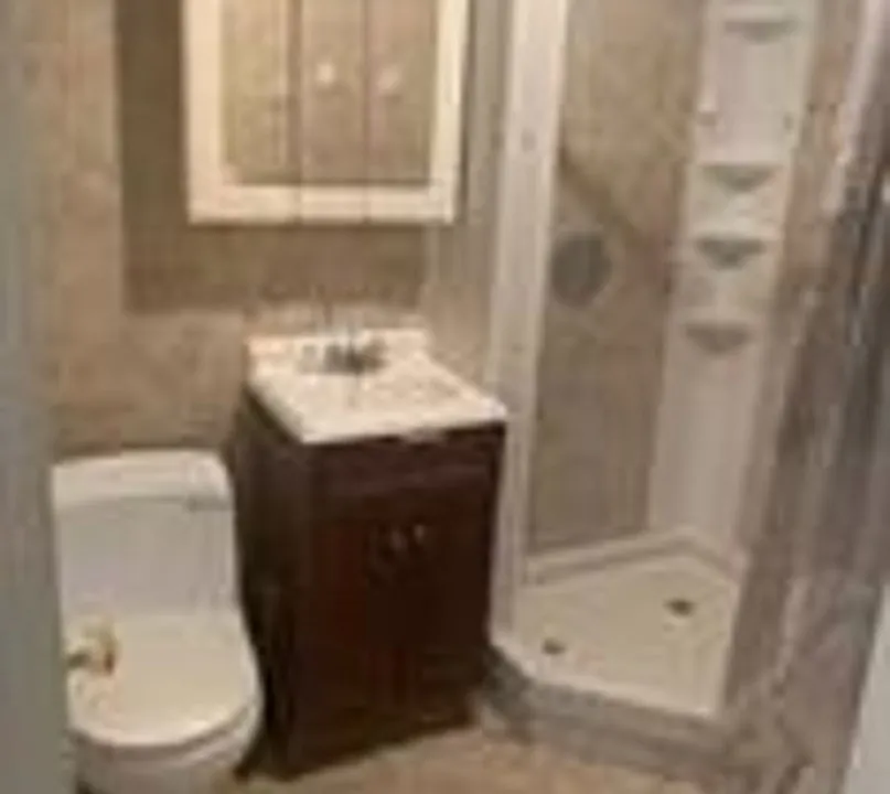 17 Forest St #19