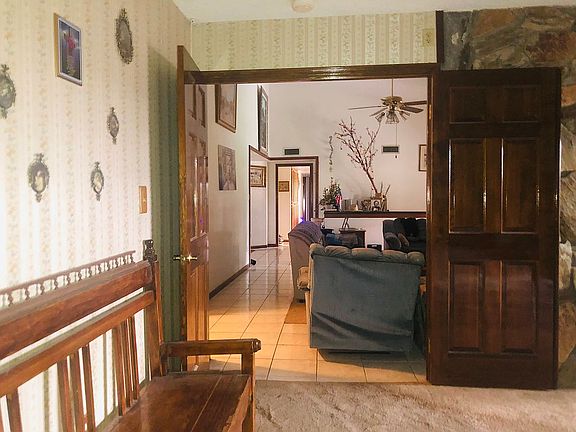 4th image of 6723 W Schmidt St