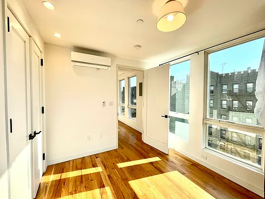 Rented by Pear NYC LLC | media 31