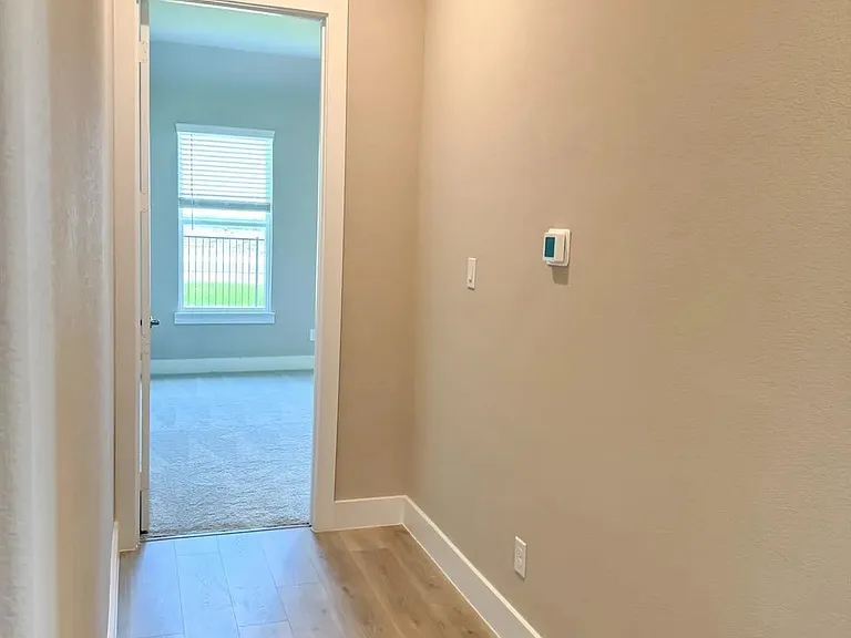 9625 Westchester Ln — Photo 14