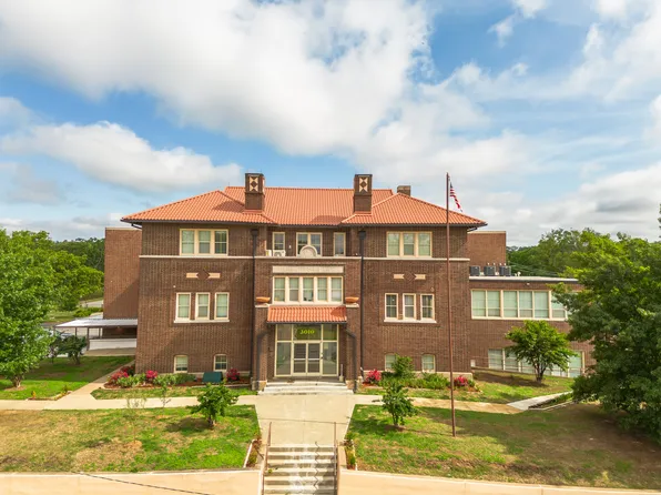 3010 W 7th St, Little Rock, AR