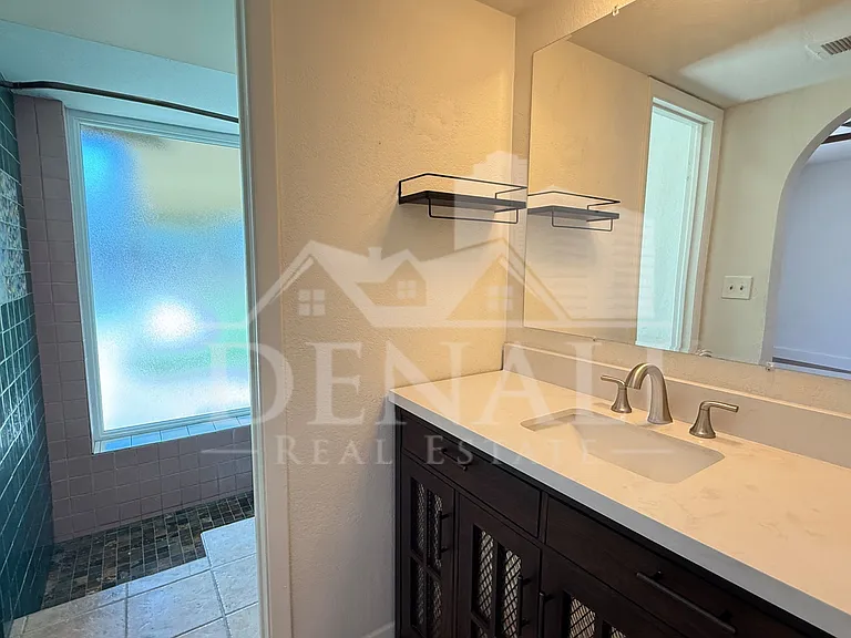 3155 E El Moro Ave — Photo 9