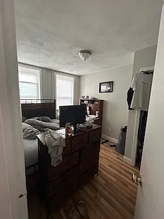 220 Hanover St #27 — Photo 9