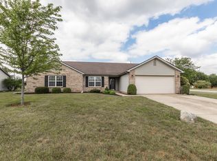 1034 Bumblebee Way, Greenfield, IN 46140
