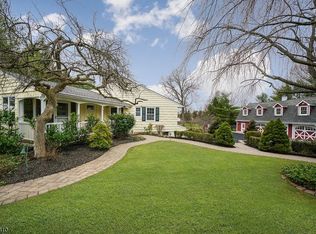135 Fairview Dr, Bedminster, NJ 07921