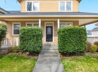 626 Griffin Oaks Dr, Central Pt, OR 97502