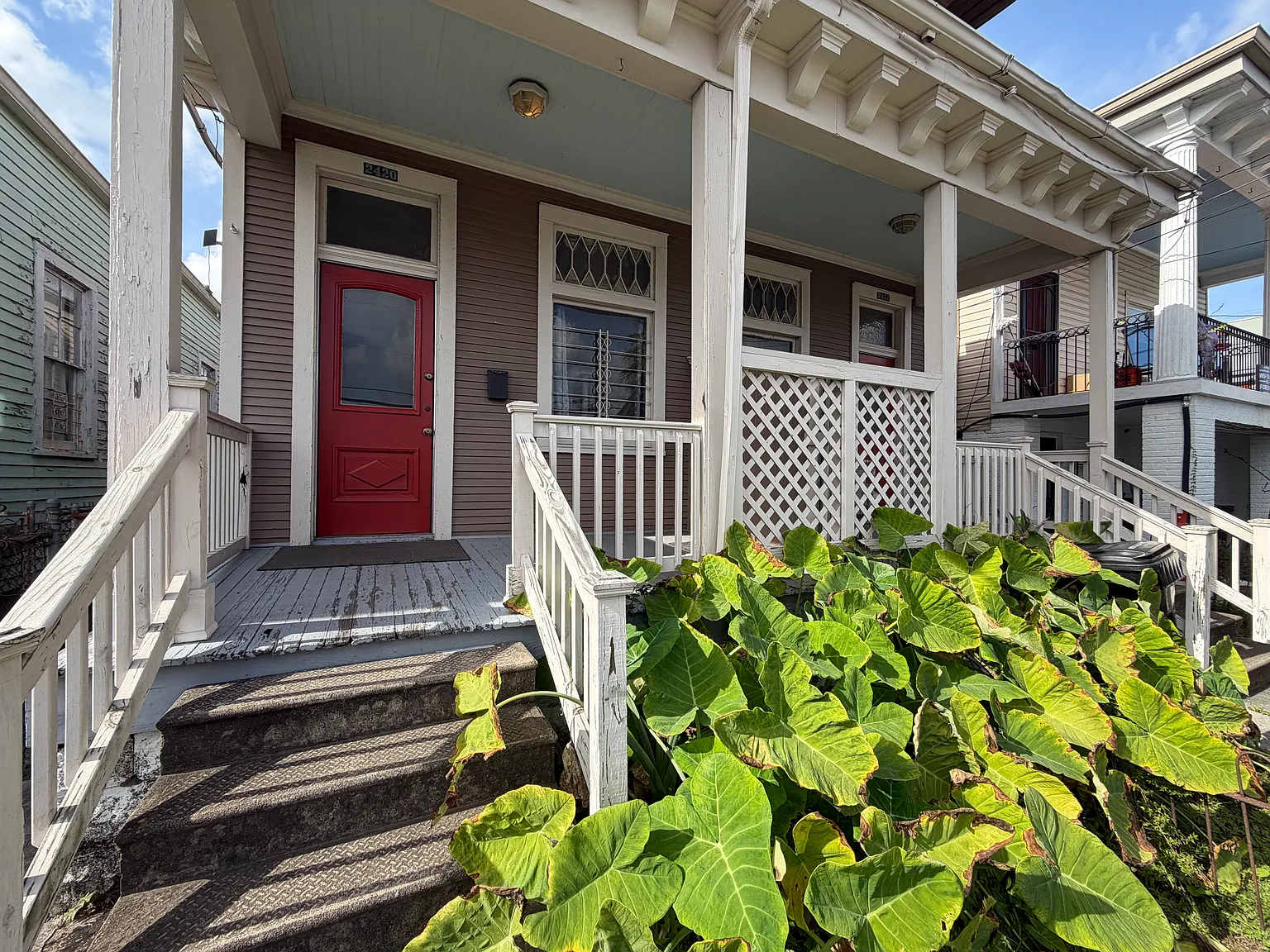 2 bed, 885 sqft, $1,600 — Photo 2