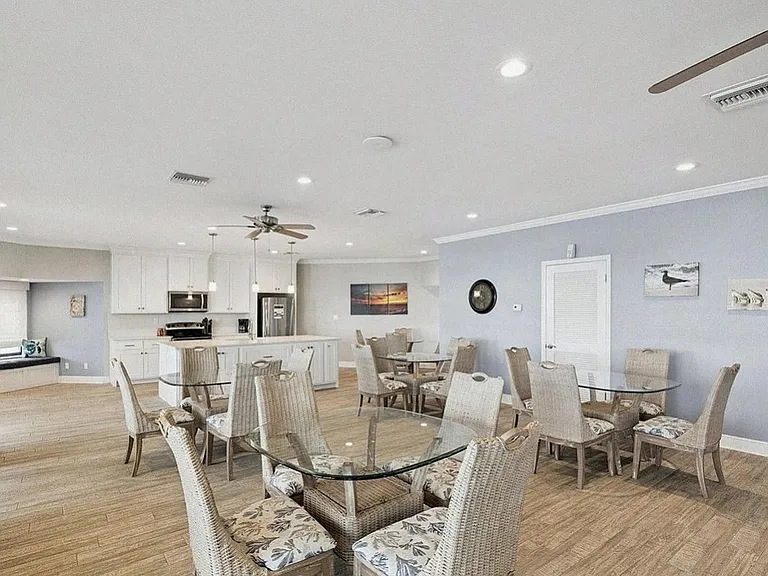 17155 Front Beach Rd #E501 — Photo 17