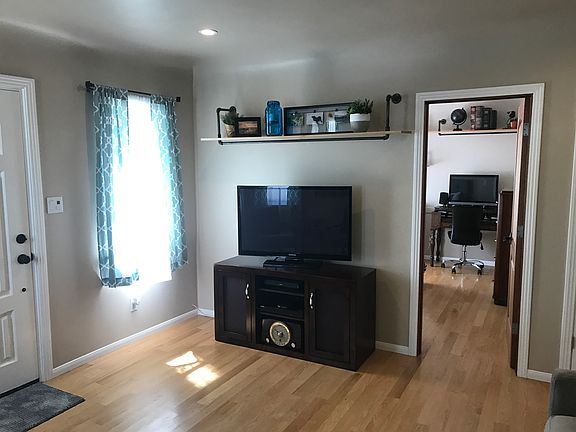 5th image of 1835 Langdon Way