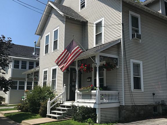 4th image of 19 Marvin St