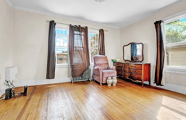 Sold by Mitra Hakimi Realty Group, LLC | media 18