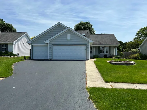 761 Brookview Dr, Byron, IL 61010