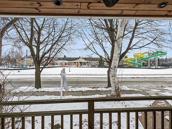 2nd image of 1820 Rankin St