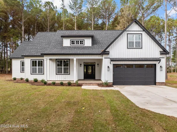 1680 Black Jack Grimesland Road, Grimesland, NC 27837