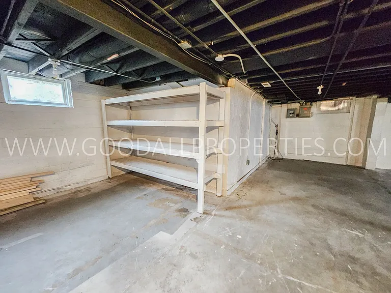 106 E Bell Ave — Photo 18
