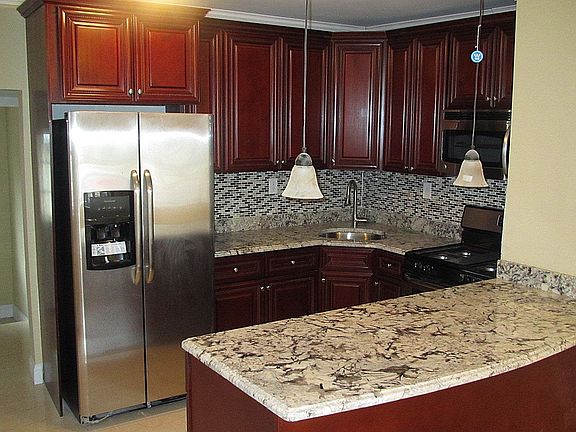 2nd image of 11742 140th St