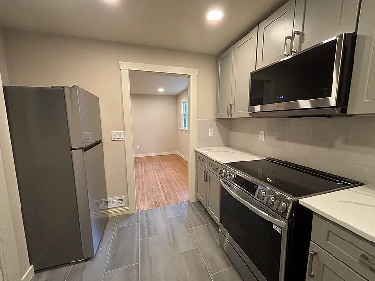 616 Pearl St #2 — Photo 28