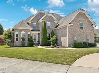 8063 Fenwick Ln, Spring Hill, TN 37174