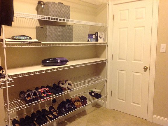 Master closet 