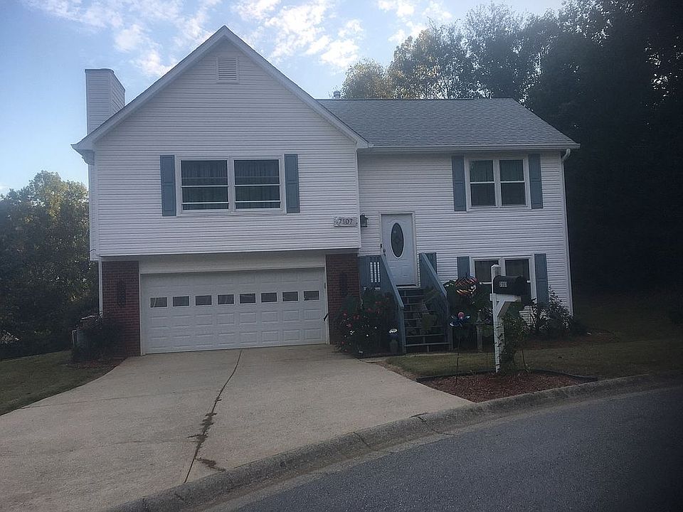 1st image of 7107 Independence Dr