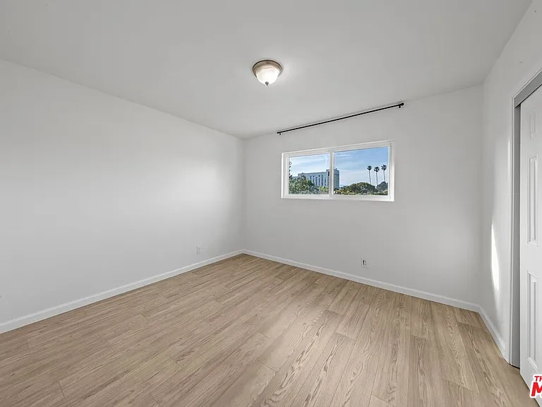 643 Pacific St — Photo 51