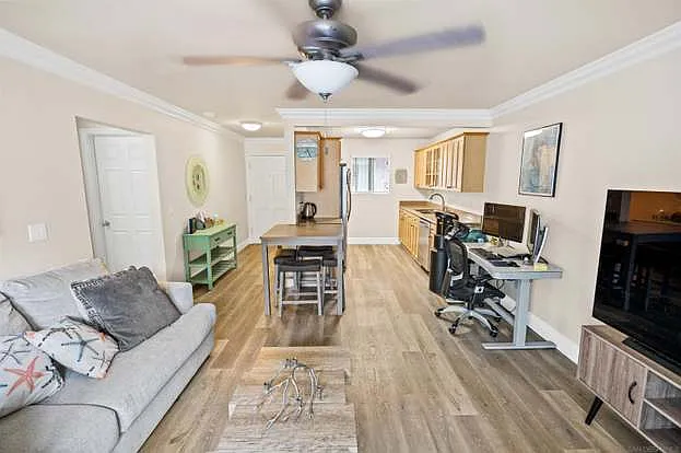 1220 Seacoast Dr #11 — Photo 8