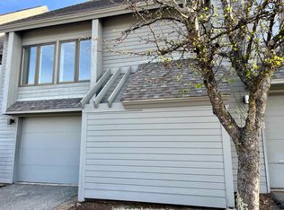 5 Tsienneto Rd UNIT 123, Derry, NH 03038