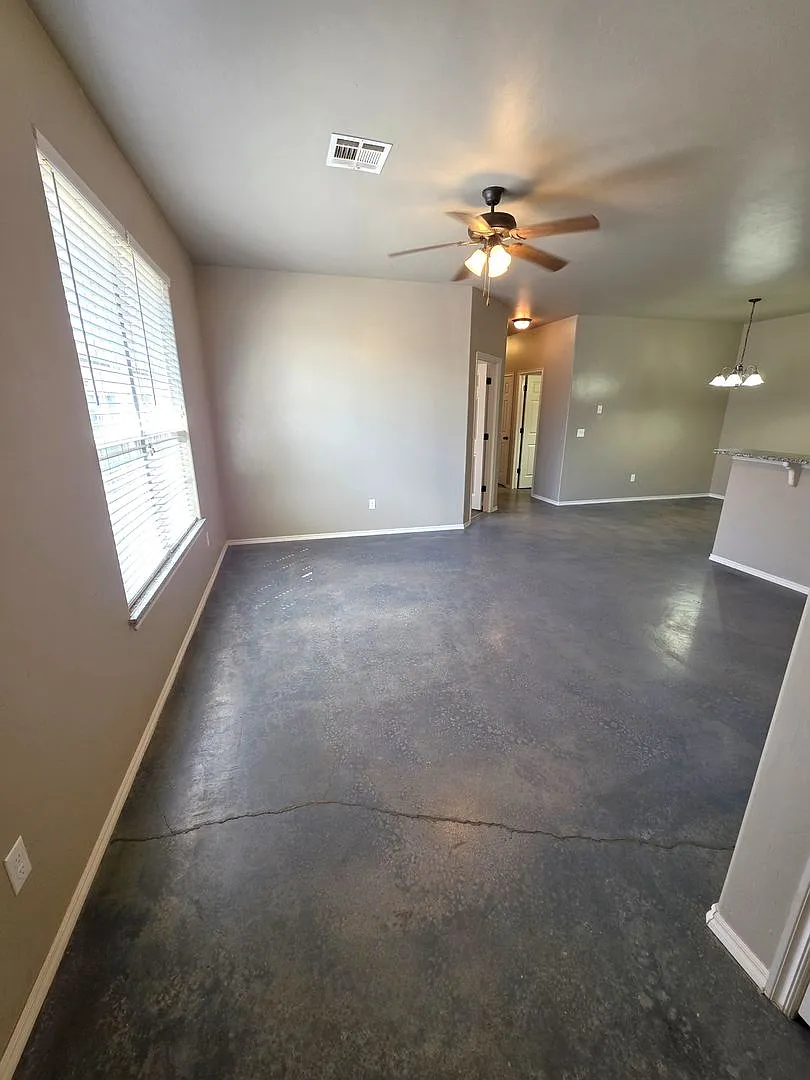 1822/1824 Cypress Ln — Photo 4