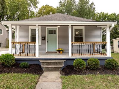 21 Cedar St, Liberty, MO, 64068