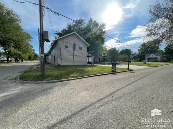 Herington KS Real Estate - Herington KS Homes For Sale | Zillow