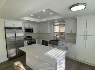 26472 Mikanos Dr, Mission Viejo, CA 92692