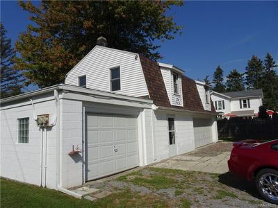 6887 Sand Hill Rd, Akron, NY, 14001