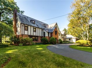 111 Bloomfield Ave, West Hartford, CT 06117