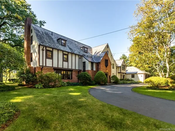 111 Bloomfield Avenue, West Hartford, CT 06117