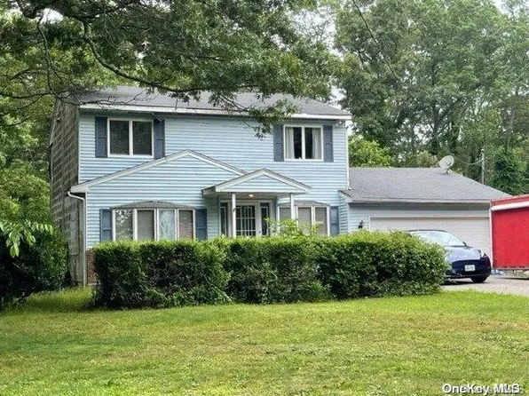 187 Bridge Road, Hauppauge, NY 11788