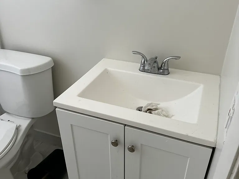 829 NE 12th Ave #3 — Photo 10